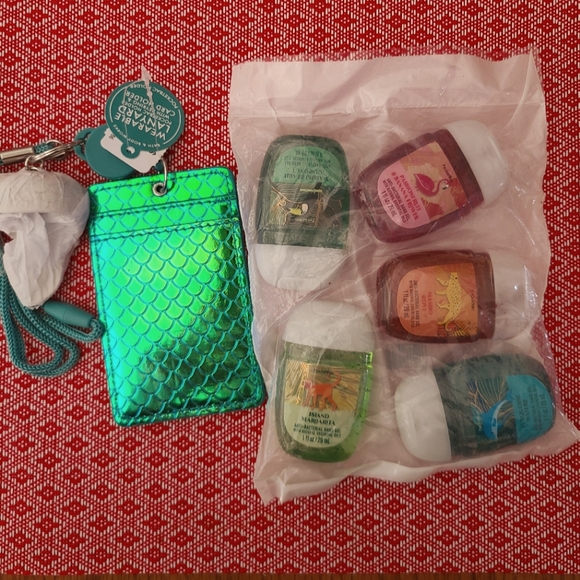 Bath & Body Works Bath & Body Nwtbbw Mermaid Retractable Id Card